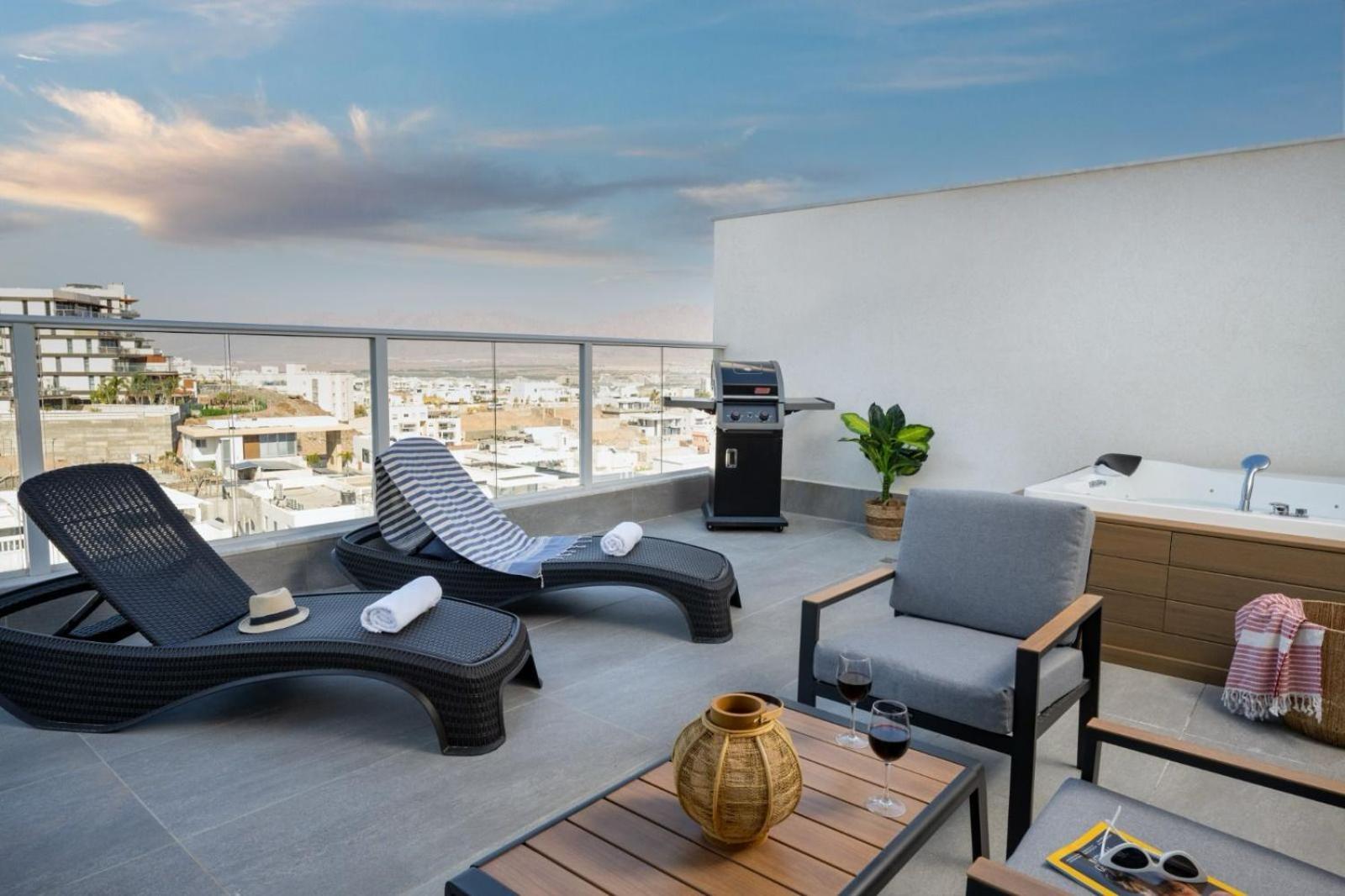 Apartmán Mountain And Sea View - Penthouse With Private Pool Ejlat Exteriér fotografie